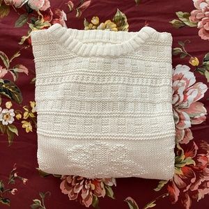 Elegant Cream Sweater - Crew Neck